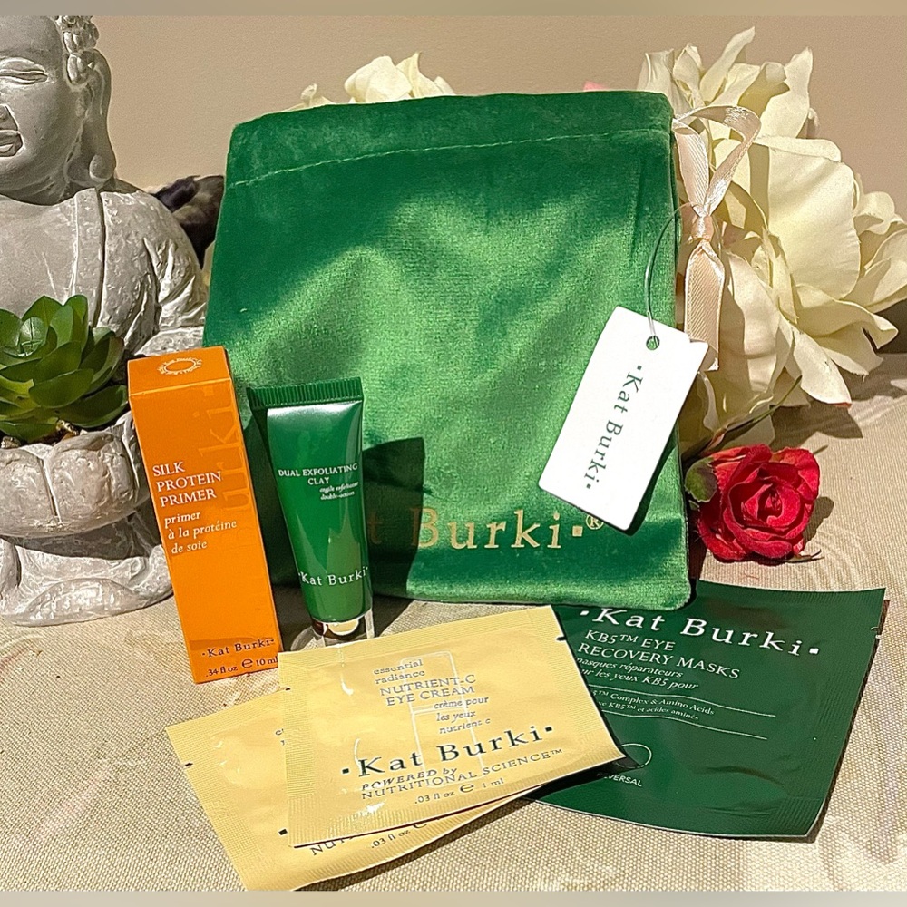 Kat Burki Beauty Bag ✨